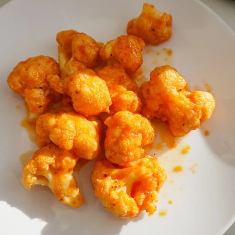 Buffalo Cauliflower Bites